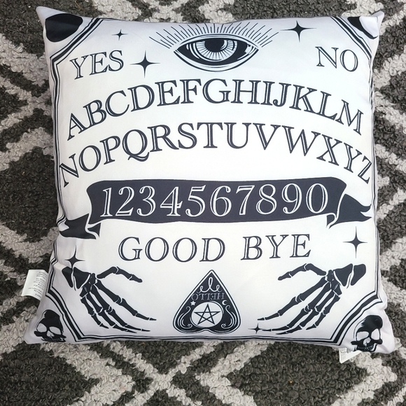 Ouija Board Halloween Pillow - Picture 1 of 2